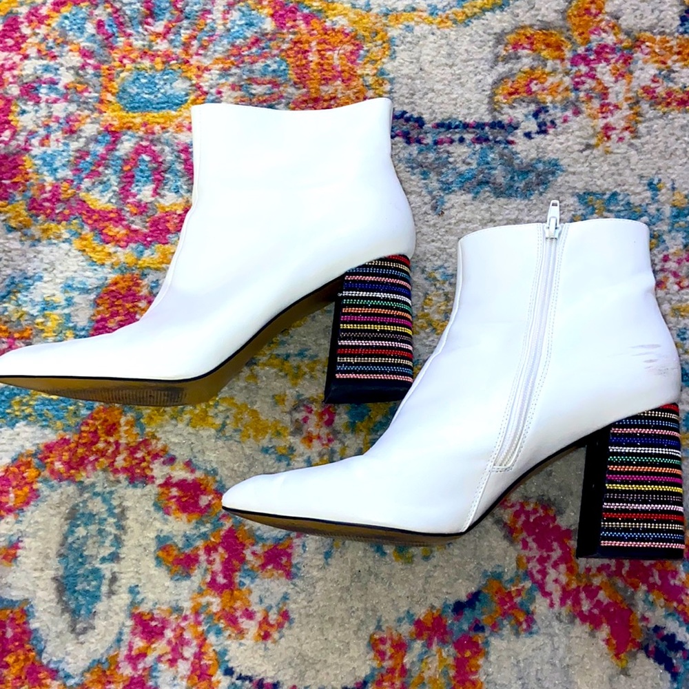 Betsey Johnson boots